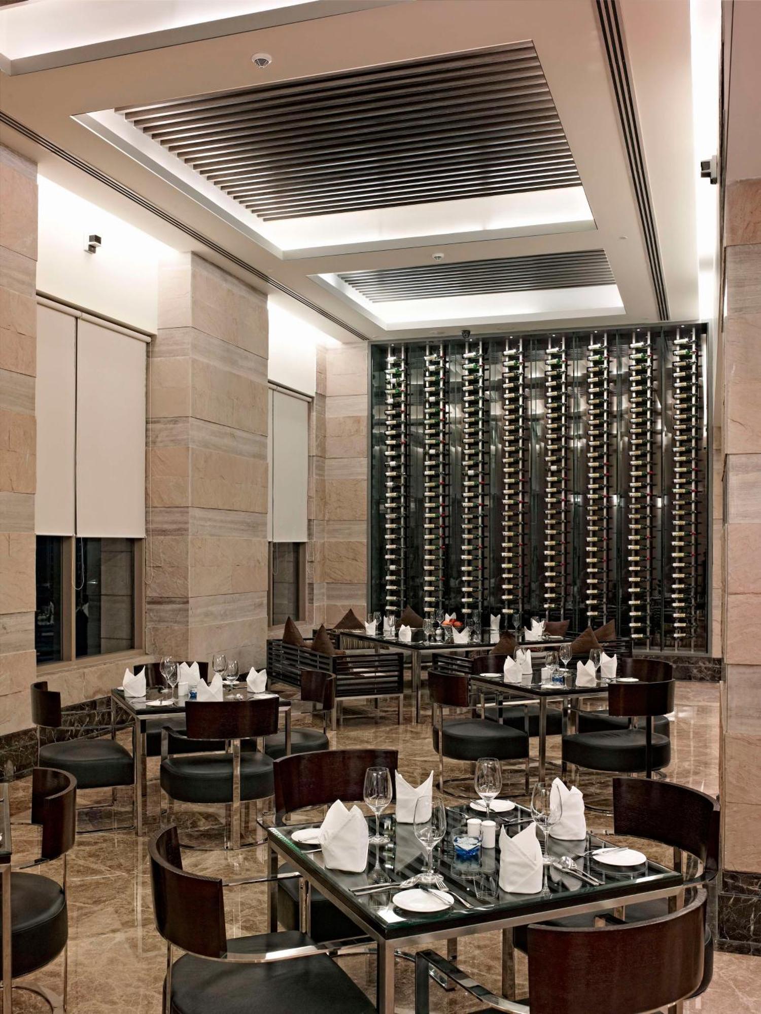 Radisson Blu Hotel Rudrapur Екстер'єр фото
