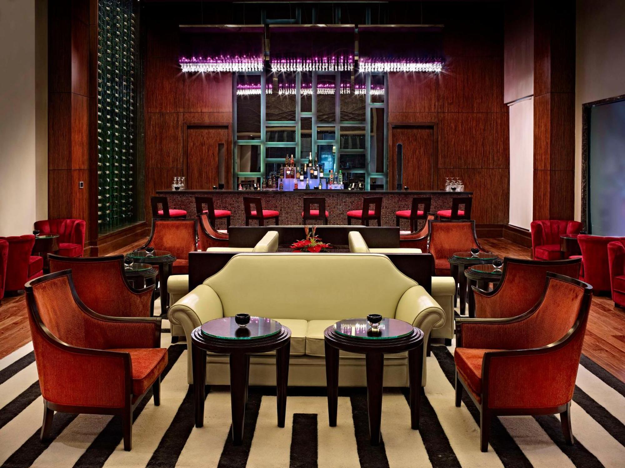 Radisson Blu Hotel Rudrapur Екстер'єр фото